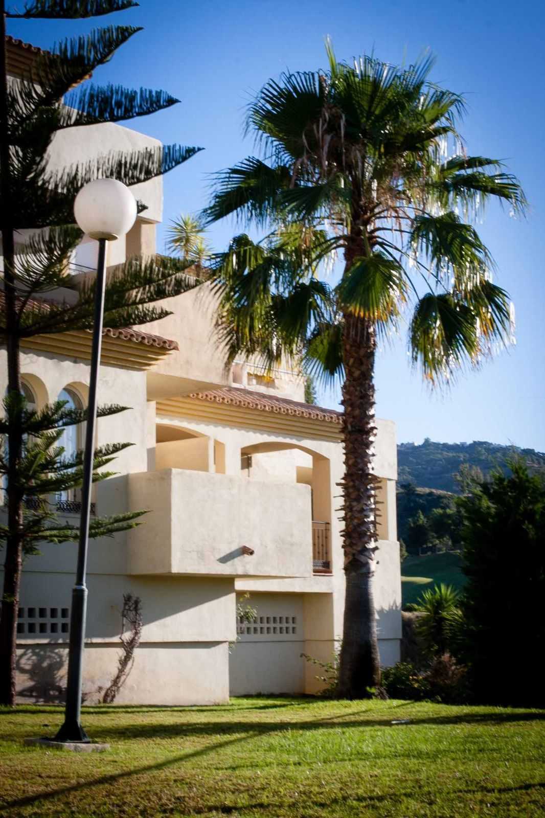 Квартира в Marbella, Andalucía 12136167
