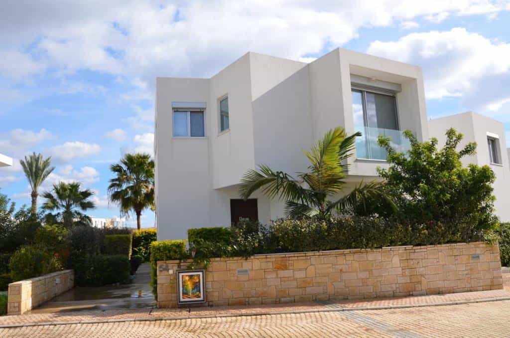 House in Peyia, Paphos 12136465