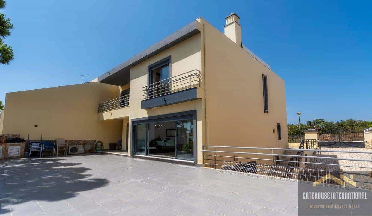 Будинок в Quarteira, Faro 12136702