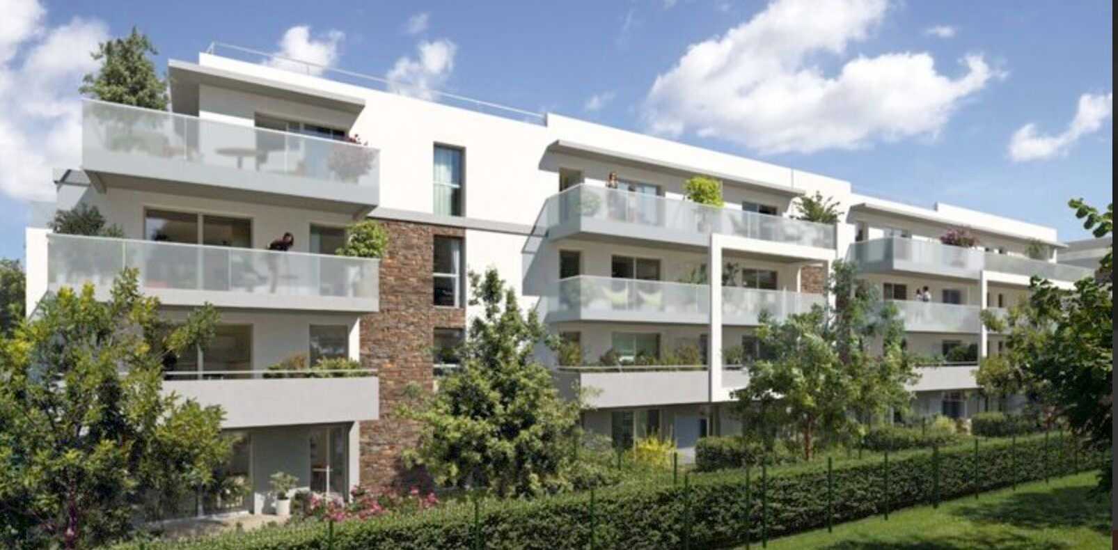 Condominium dans Saint-Laurent-du-Var, Provence-Alpes-Côte d'Azur 12136737
