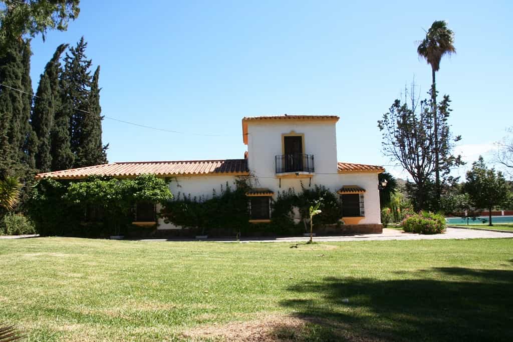rumah dalam Cártama, Andalusia 12137439
