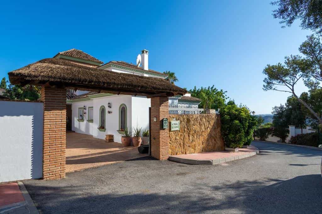 Будинок в , Andalucía 12137486