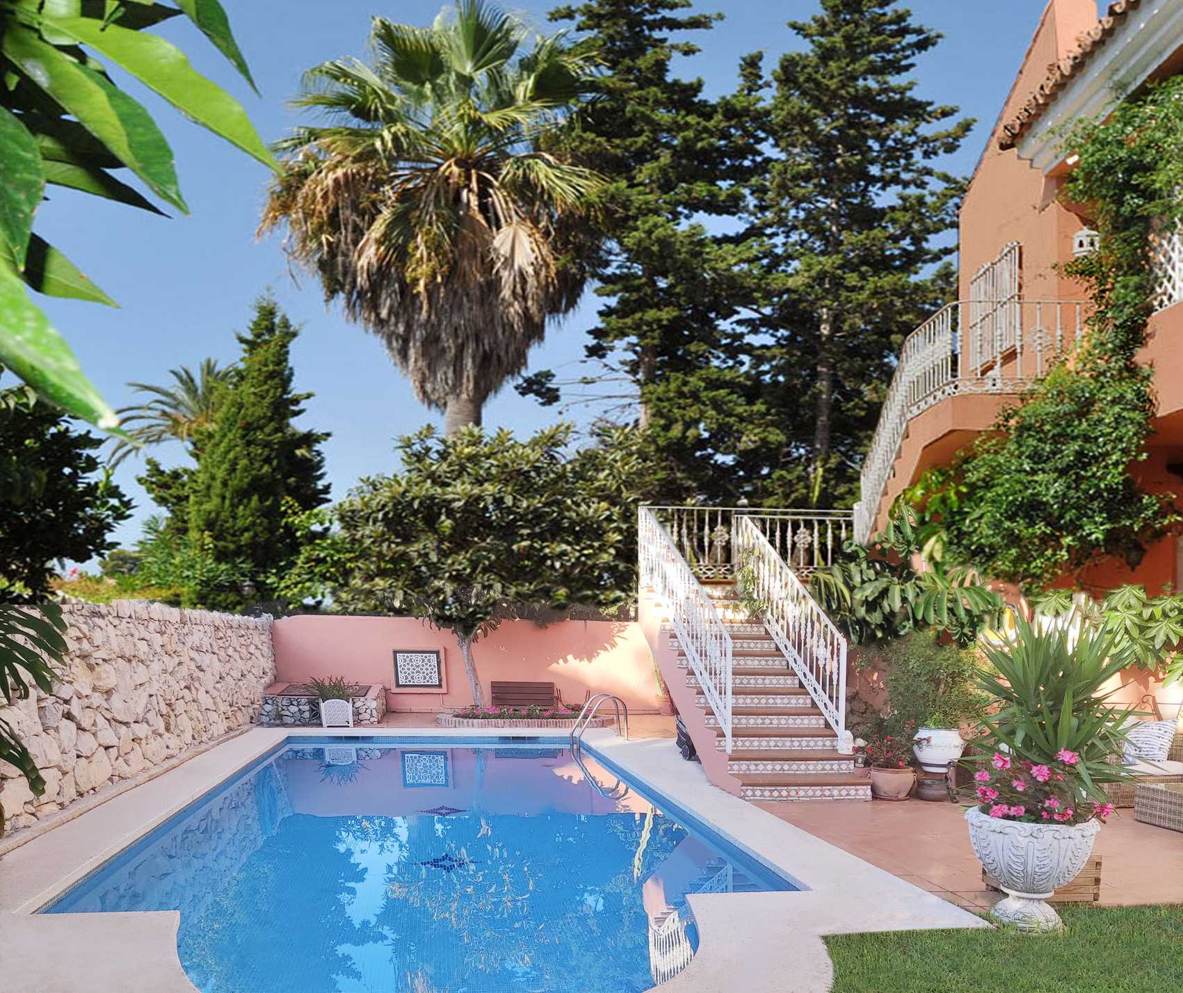 Haus im El Paraíso, Andalusia 12137542