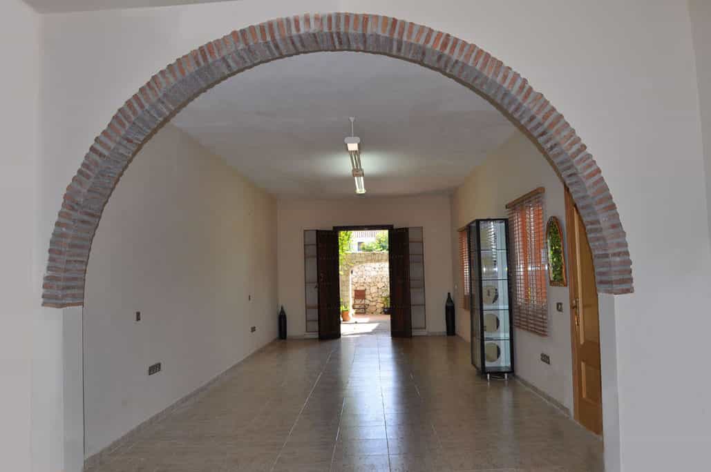 Haus im El Paraíso, Andalusia 12137542