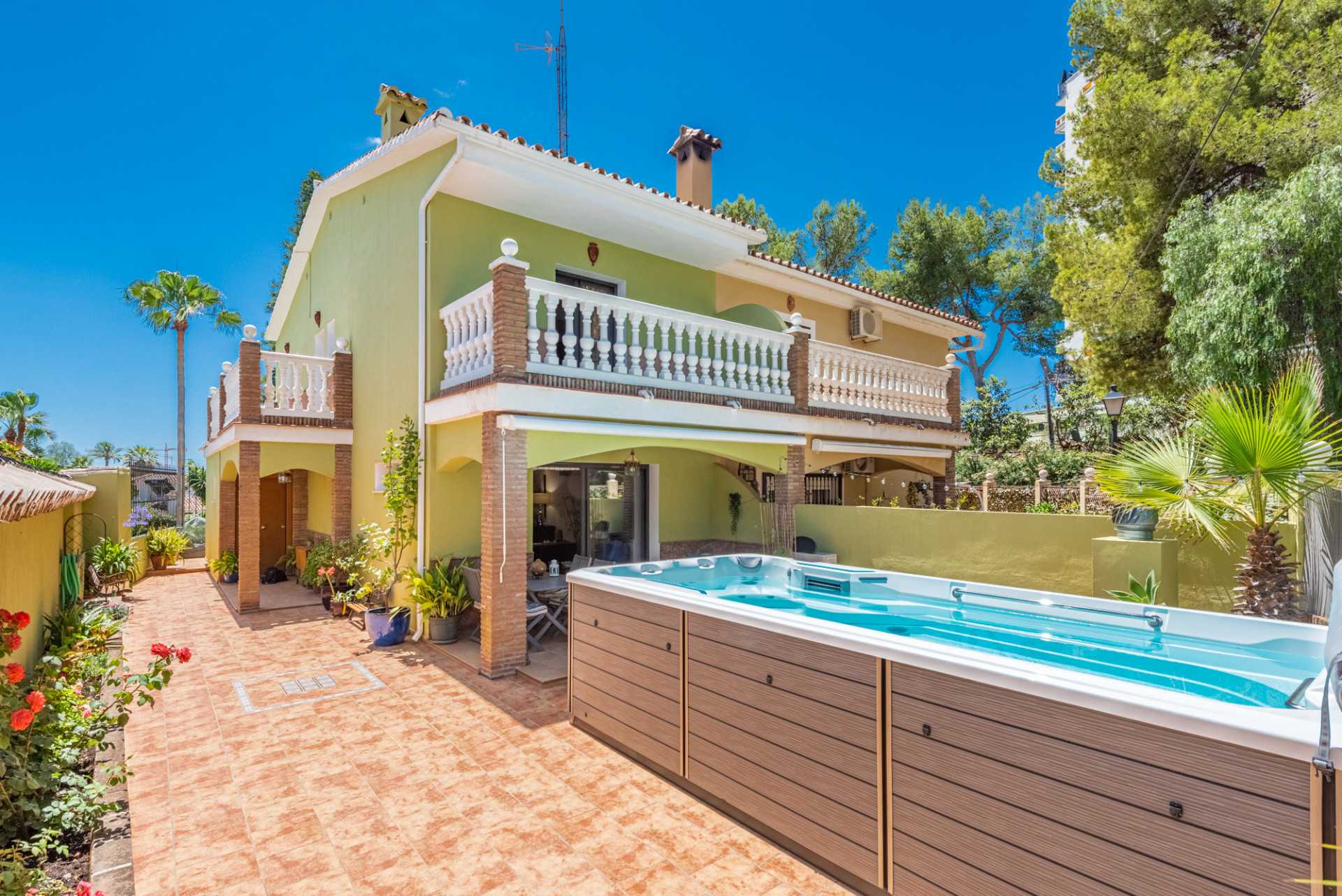 Meerdere huizen in Marbella, Andalusië 12137564