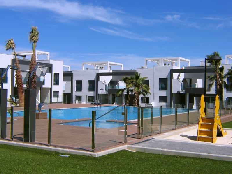 Condominium dans Guardamar del Segura, Comunidad Valenciana 12138374