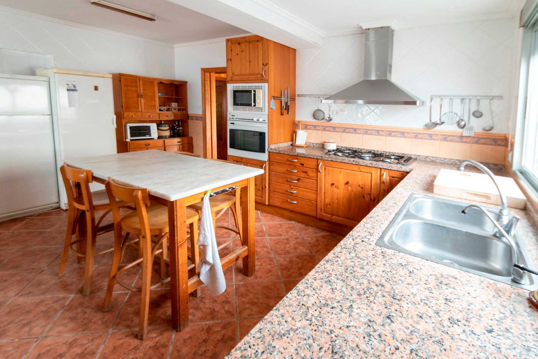 жилой дом в Guardamar del Segura, Comunidad Valenciana 12138957