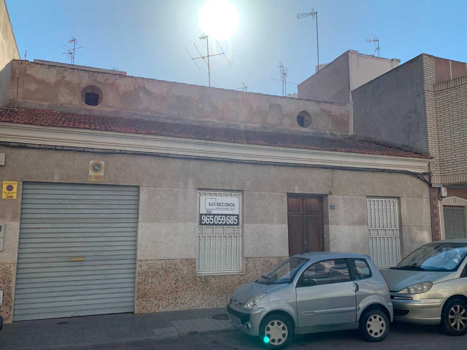 Land in Guardamar del Segura, Valencia 12139698