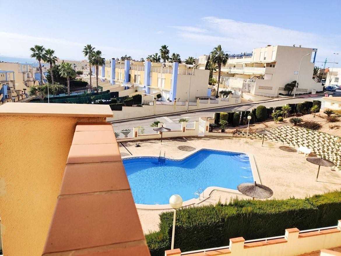 Condominium in Orihuela, Comunidad Valenciana 12139722