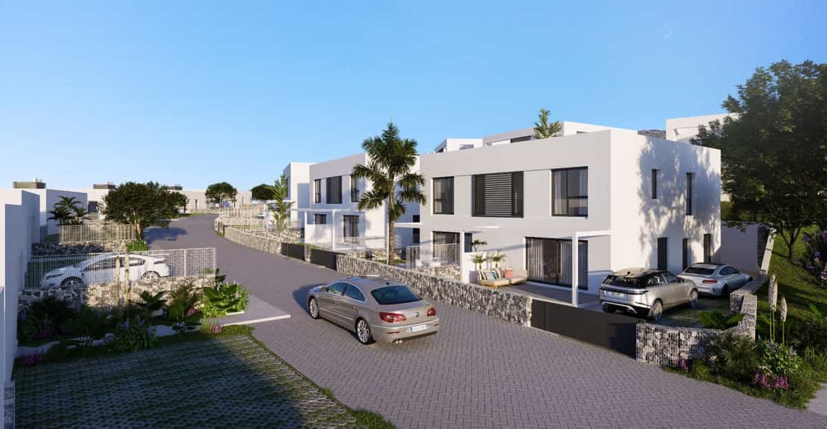 Meerdere appartementen in Benahavis, Andalusië 12139806