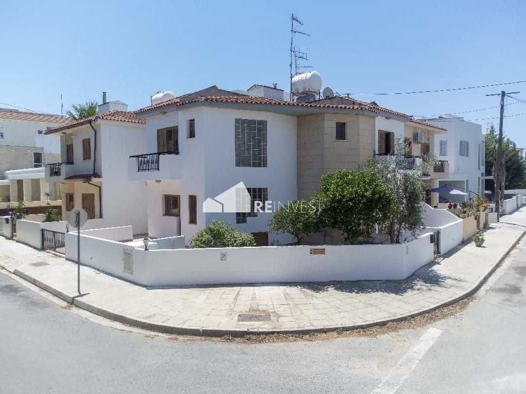 Casa nel Nicosia, Lefkosia 12139983