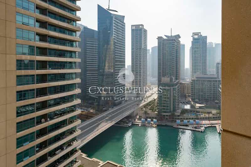 Condominium in Dubai, Dubayy 12140077