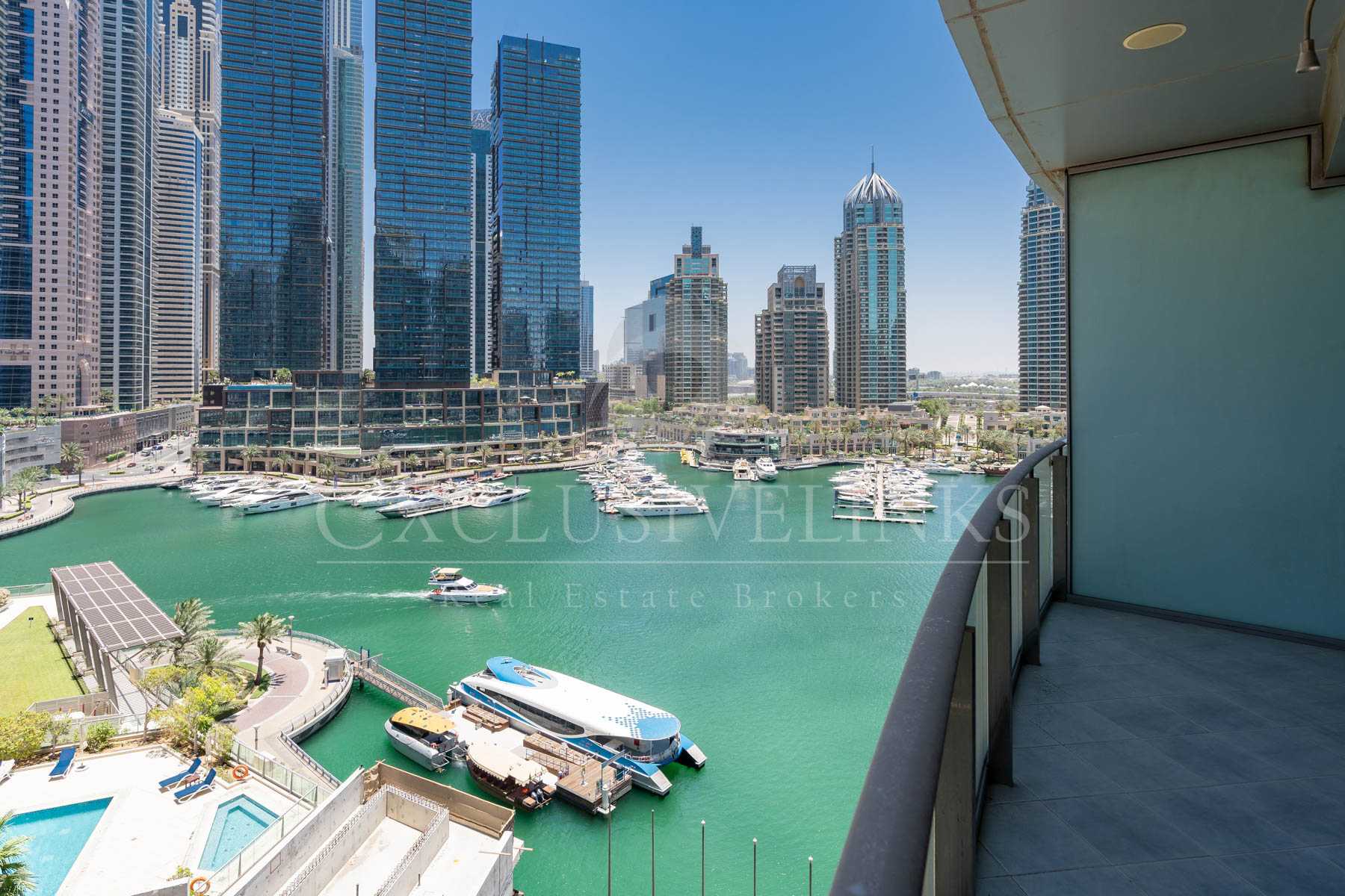 Condominium in Dubai, Dubayy 12140080