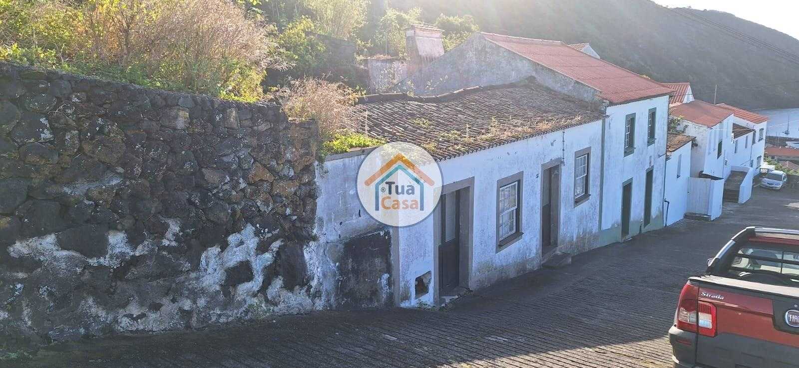 House in Velas, Azores 12140137