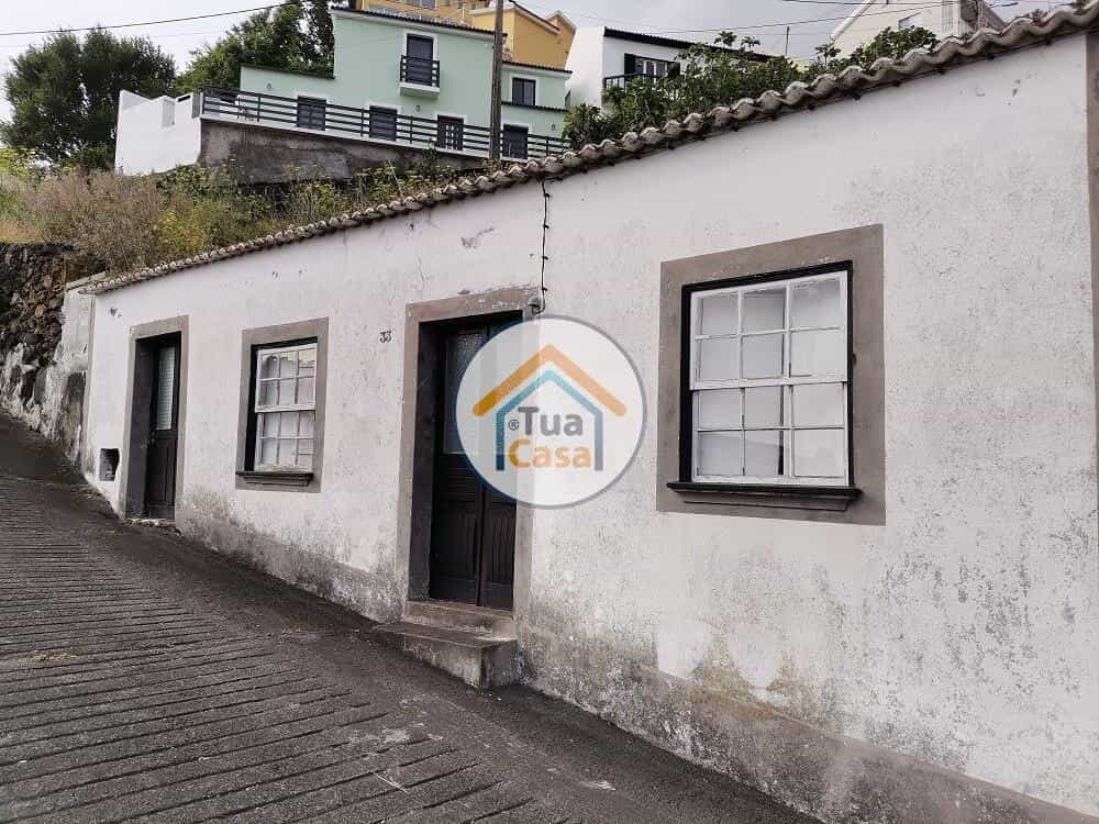 House in Velas, Azores 12140137