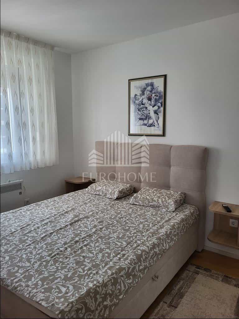 Condominium in Brodarica, Zadarska Zupanija 12140417