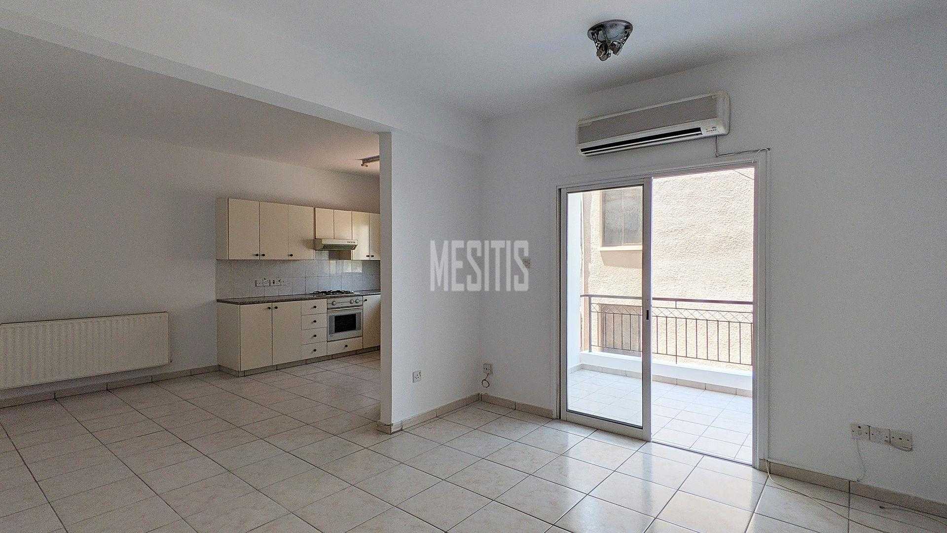 公寓 在 Aglantzia, Nicosia 12140457