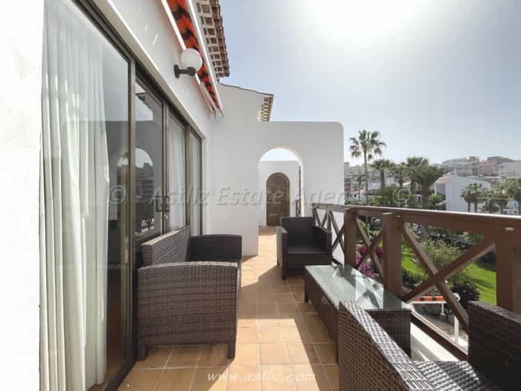 Condominium in Santiago del Teide, Canarias 12141075