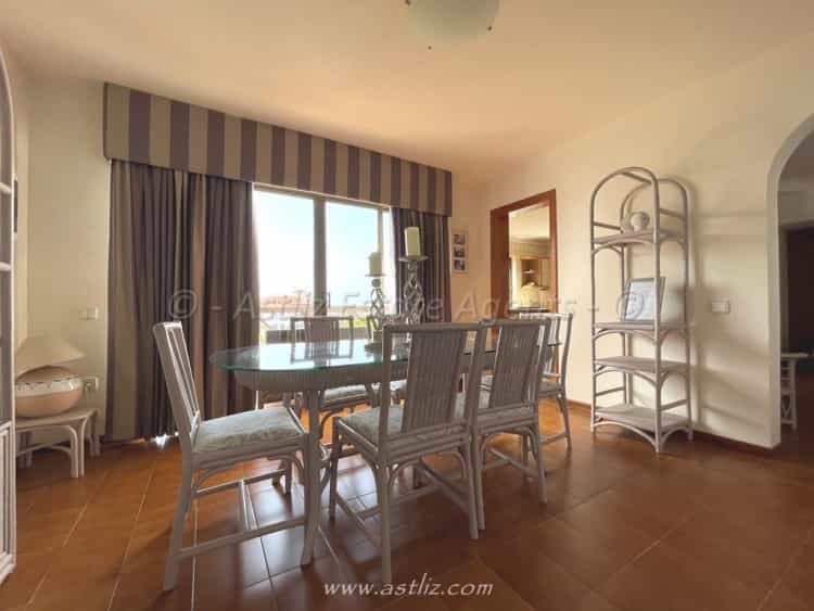 公寓 在 Santiago del Teide, Canarias 12141075