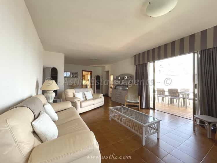 公寓 在 Santiago del Teide, Canarias 12141075