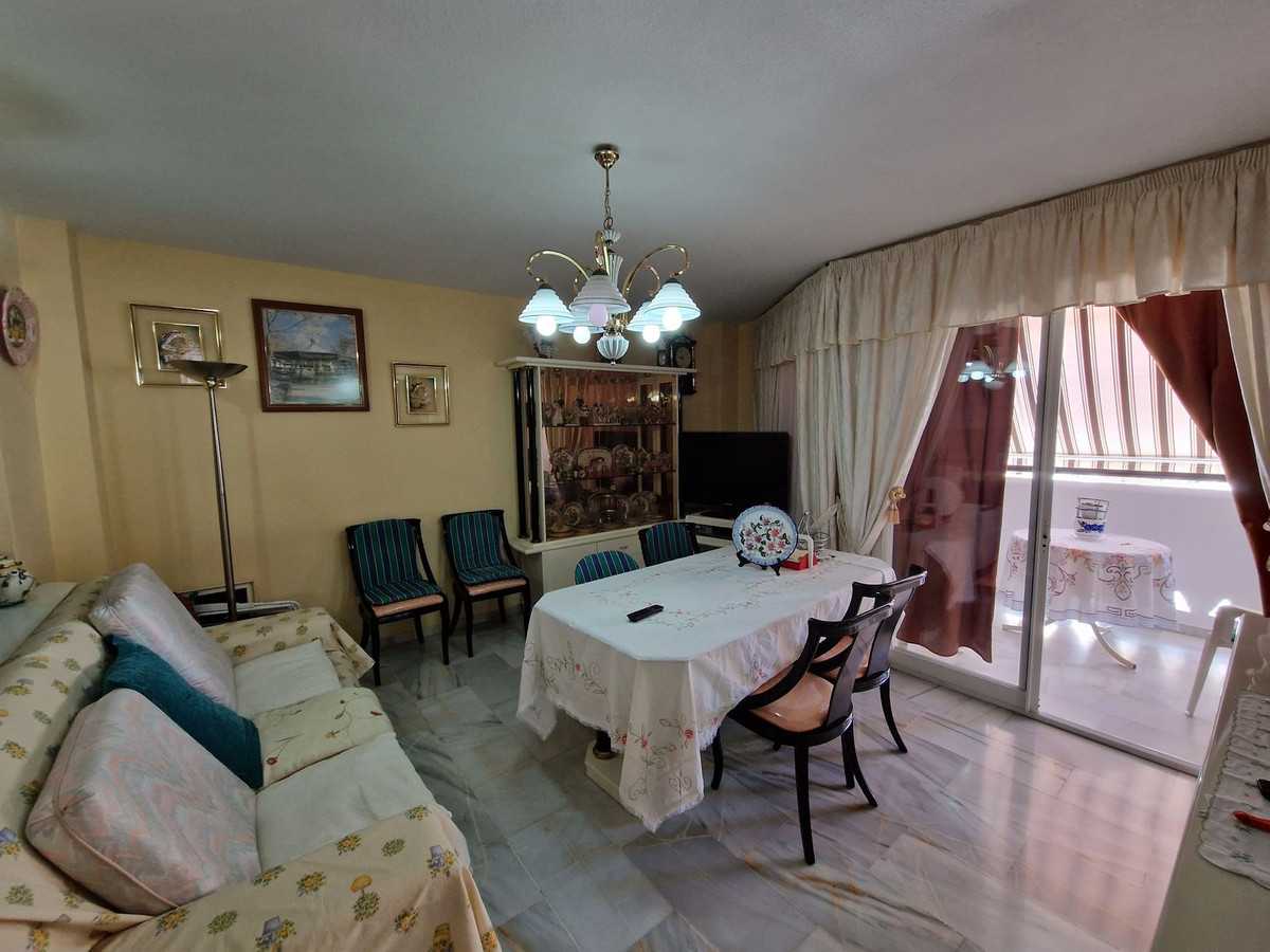 公寓 在 阿羅約德拉米爾, 安達盧西亞 12141155