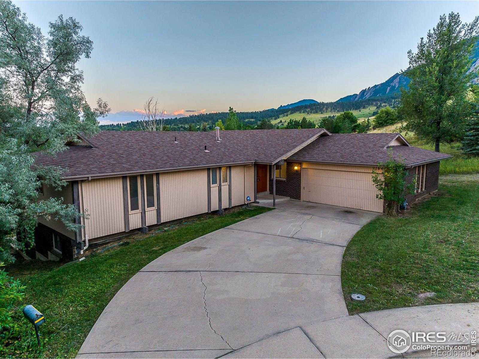 rumah dalam Boulder, Colorado 12141256