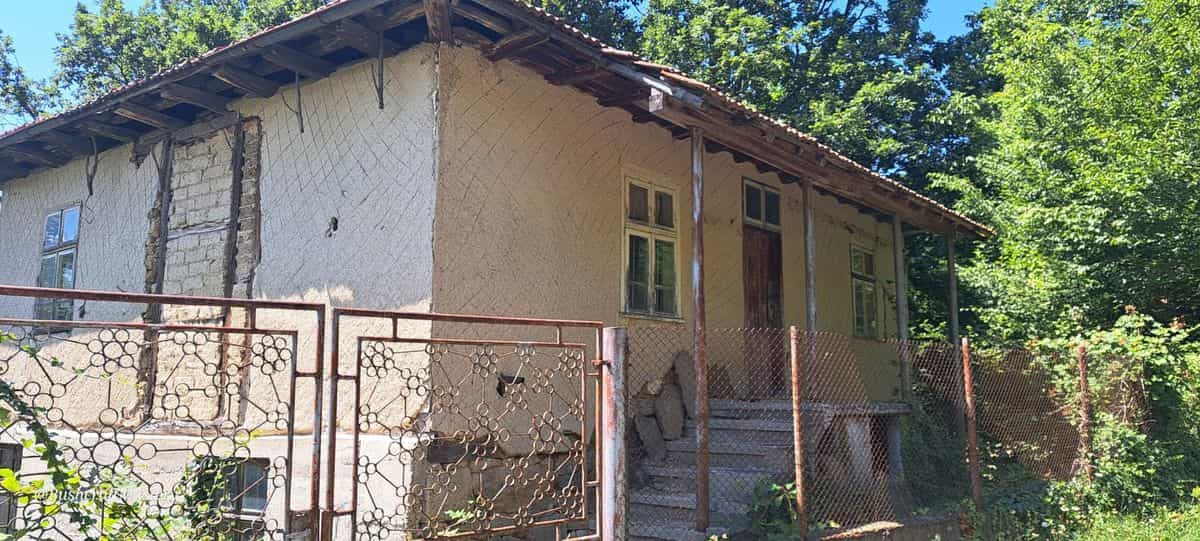 House in Tryavna, Gabrovo 12141712