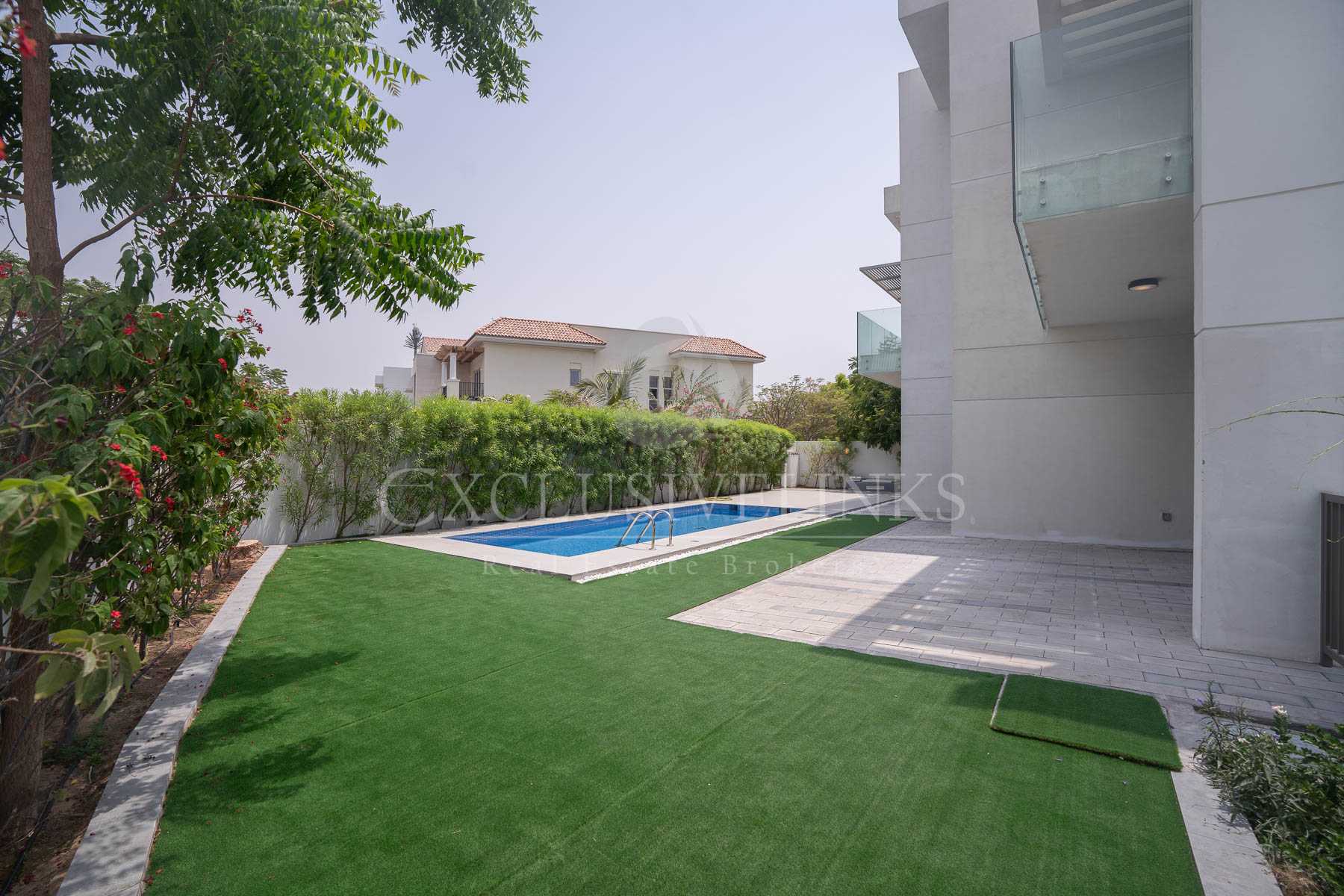 Residential in Dubai, Dubai 12141830