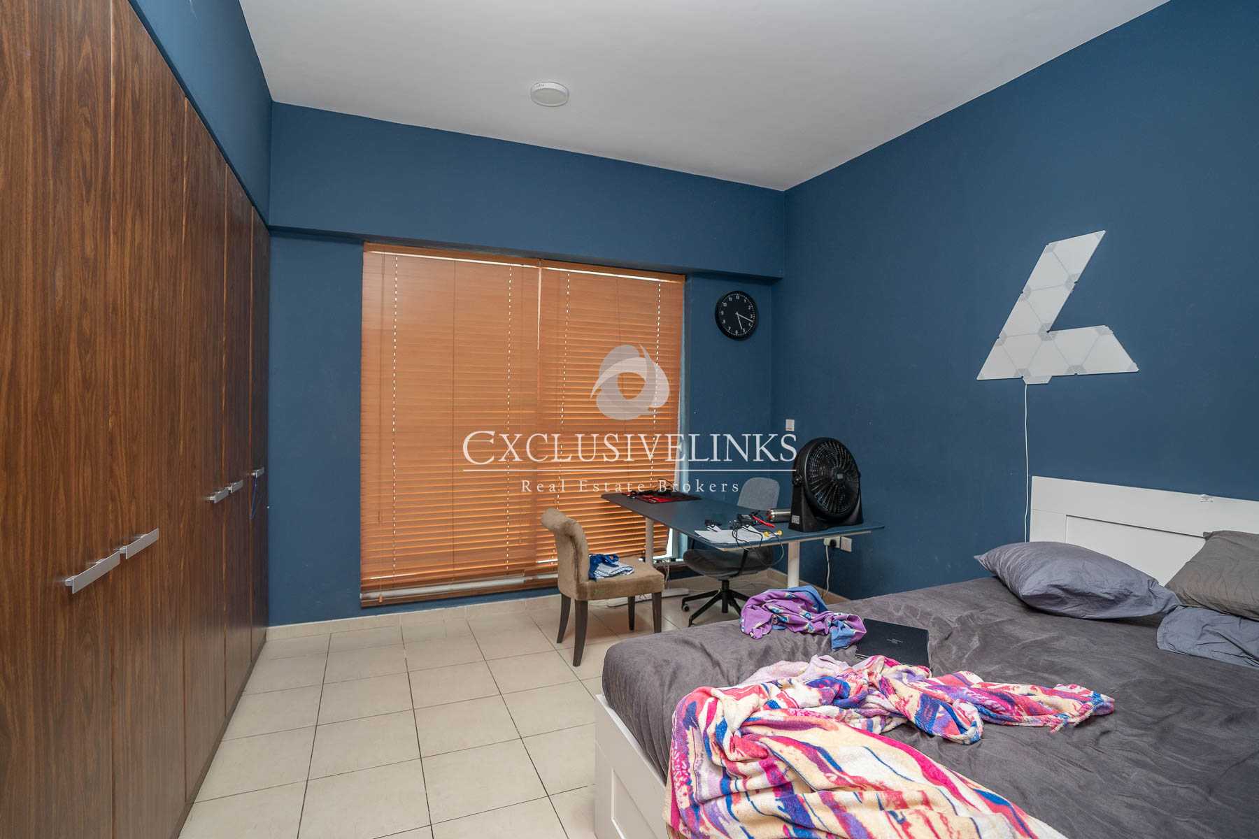 Condominium in Dubai, Dubayy 12141833