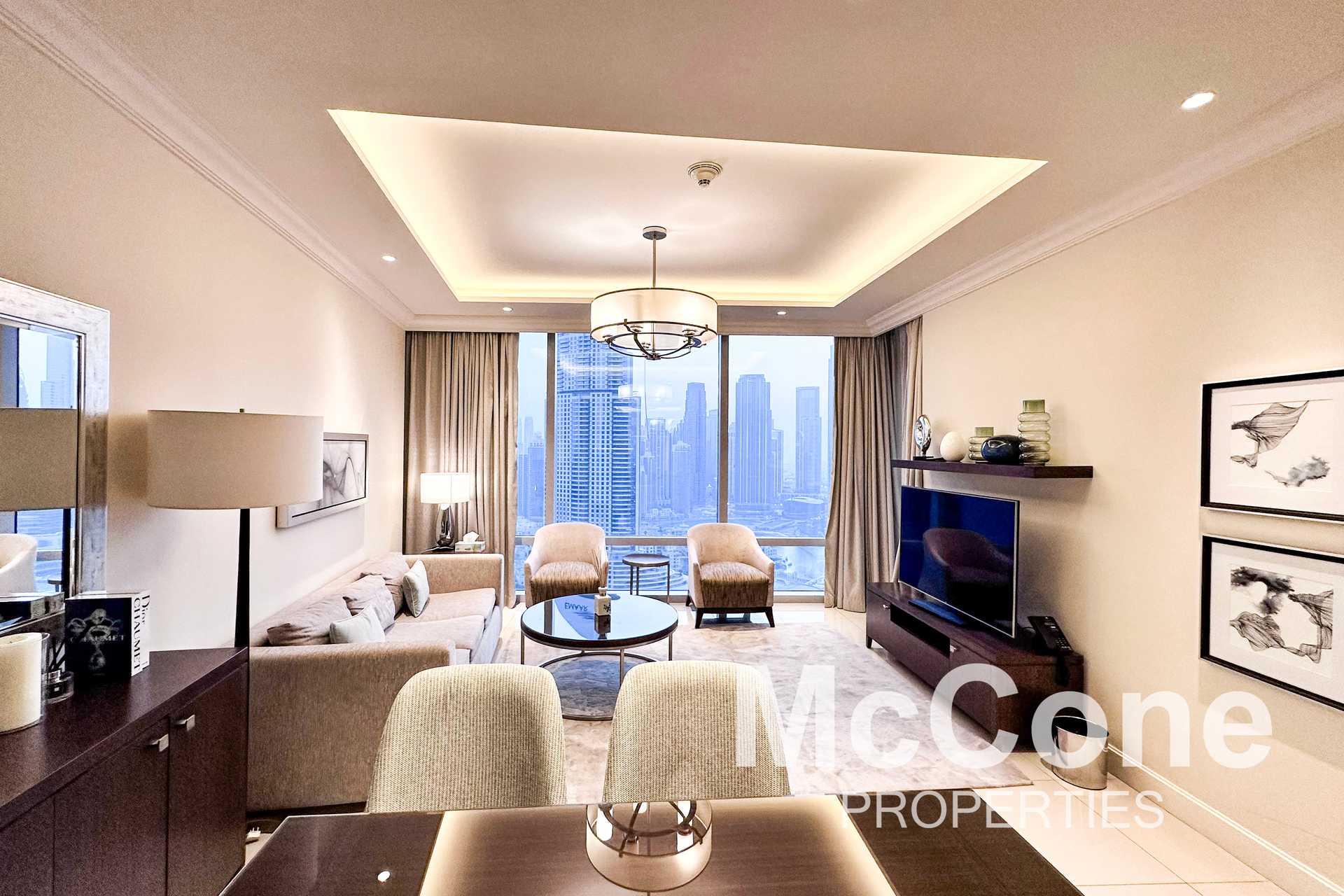 Condominium in Dubai, Dubayy 12141902