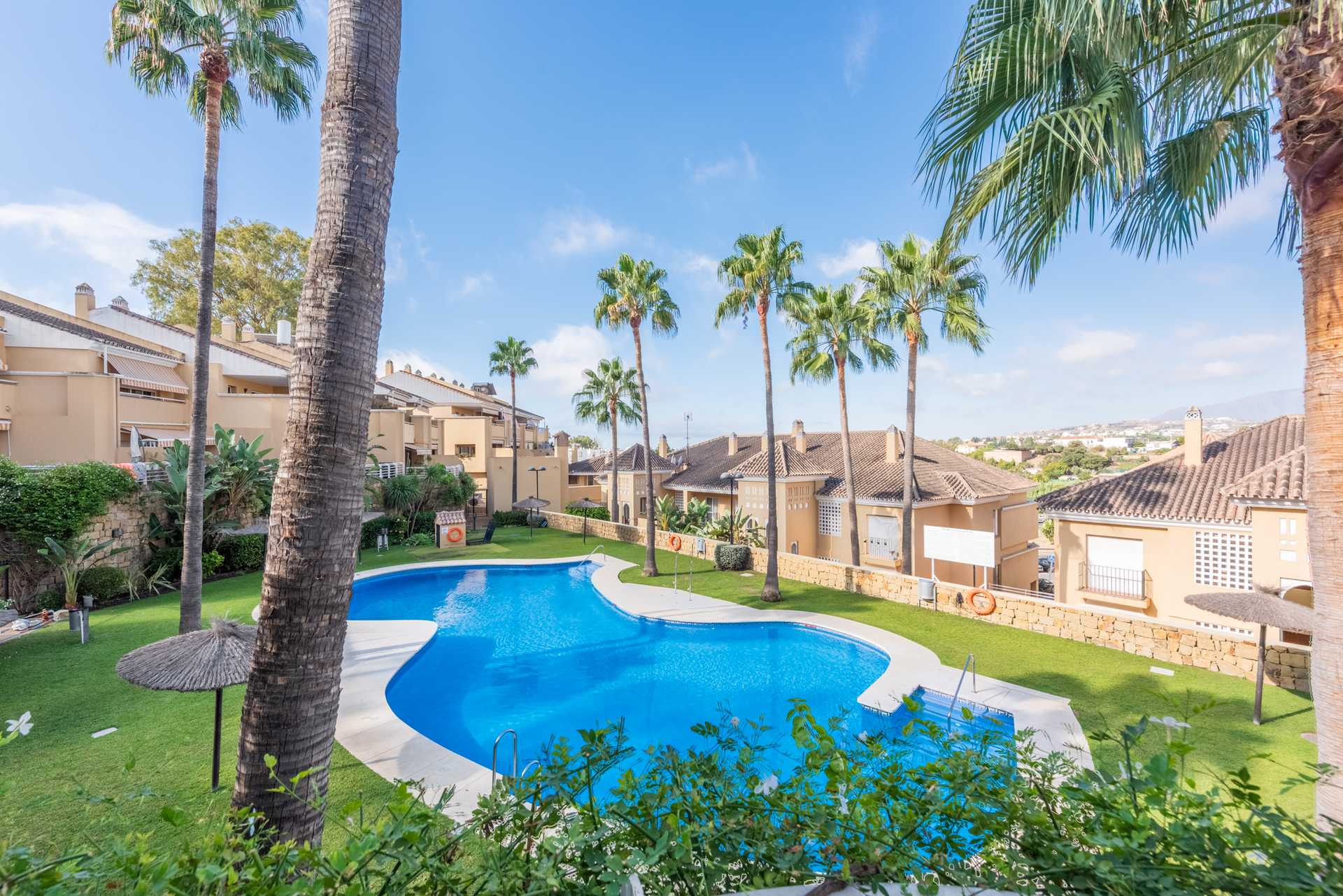Multiple Houses in Marbella, Andalusia 12142184