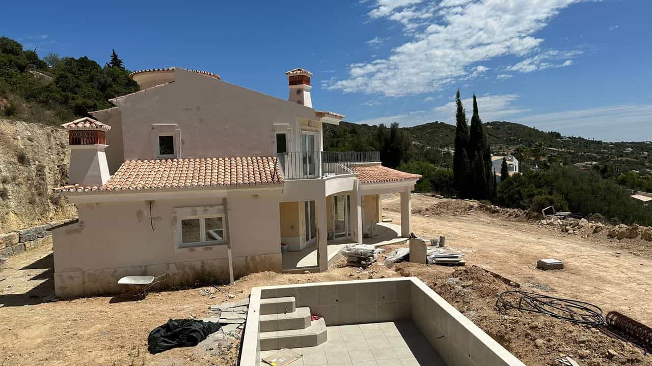 rumah dalam Santa Barbara de Nexe, Faro 12142261