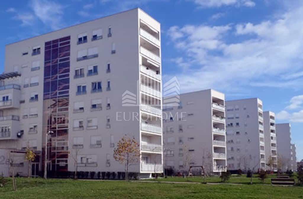 Condominium dans Spansko, Zagreb, Grad 12142272