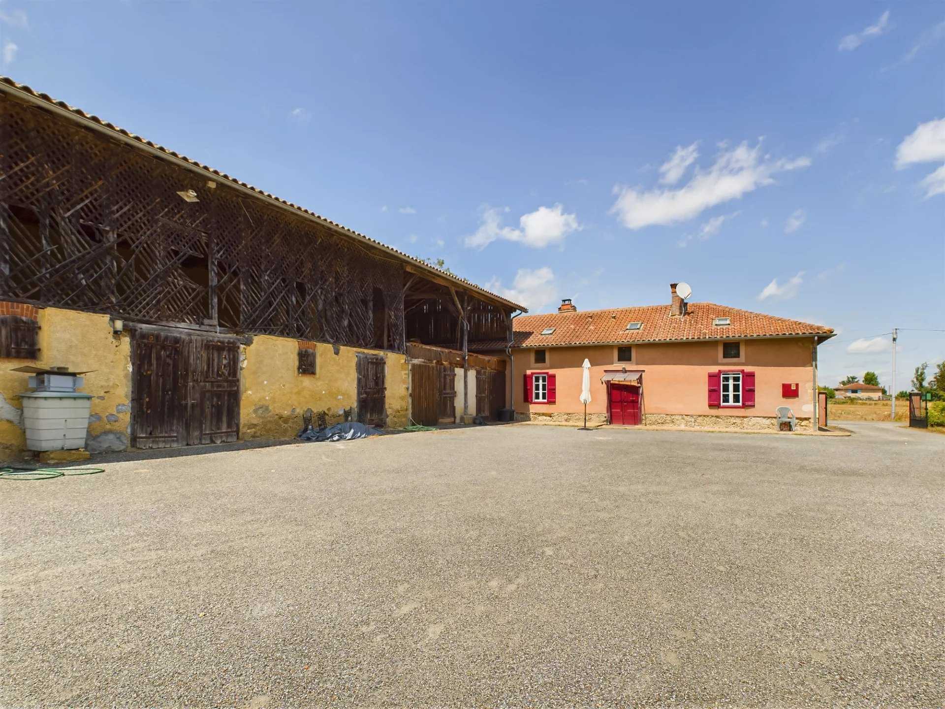 Huis in Lagarde-Hachan, Occitanië 12142975