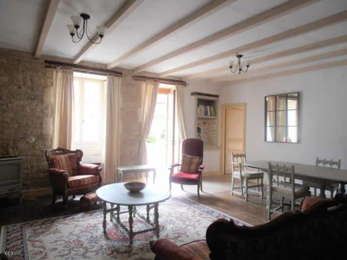 rumah dalam Sauzé-Vaussais, Nouvelle-Aquitaine 12142993