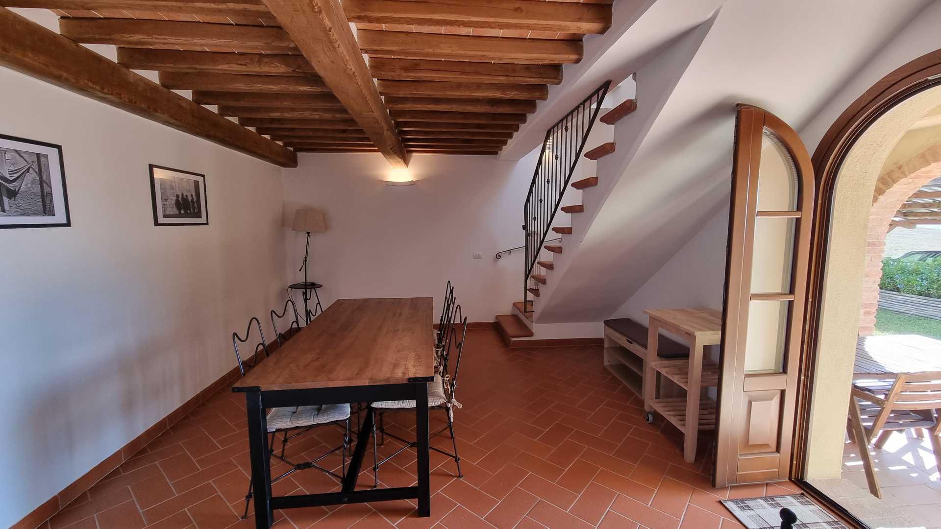 집 에 Volterra, Tuscany 12143153