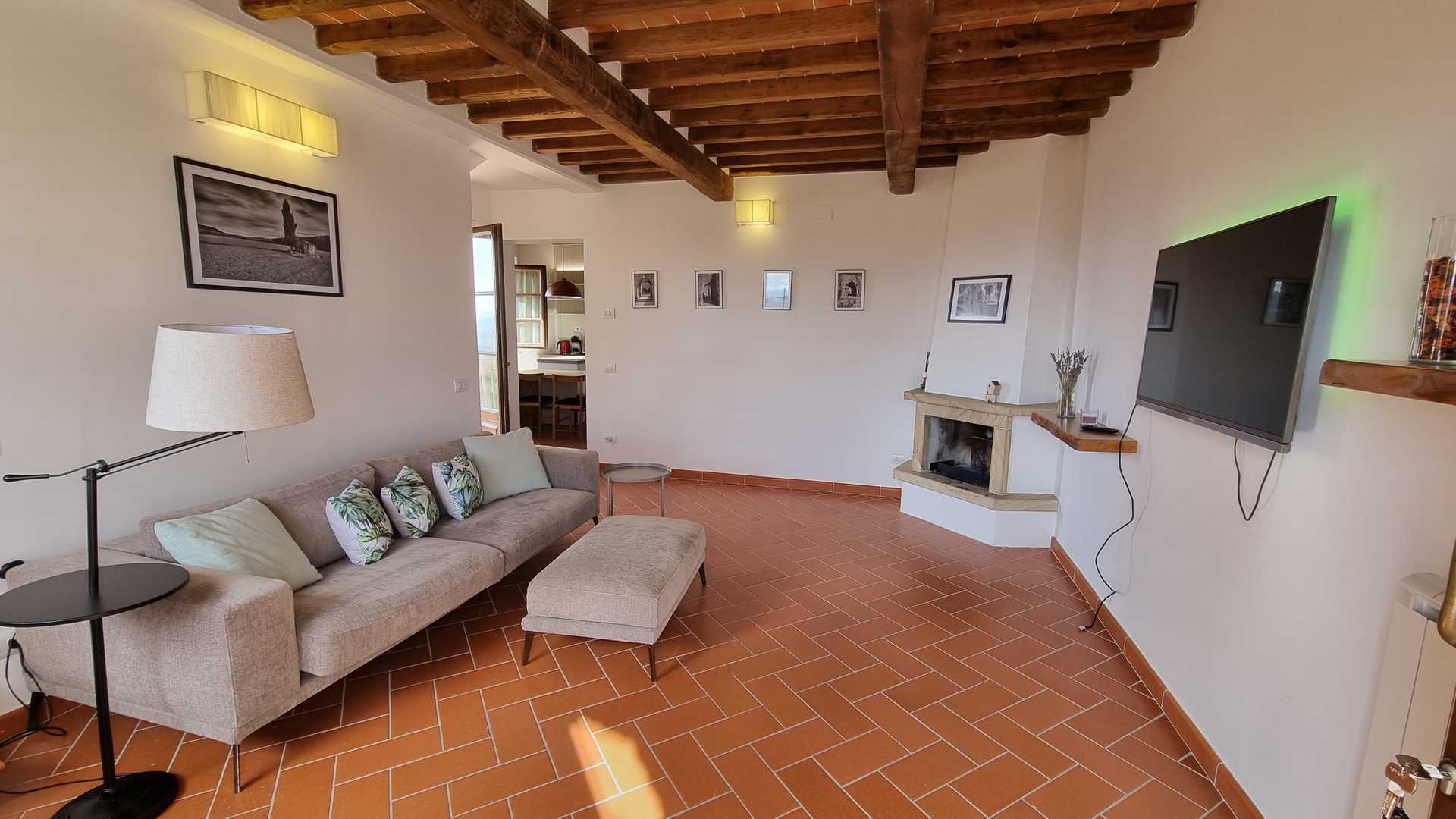 rumah dalam Volterra, Tuscany 12143153