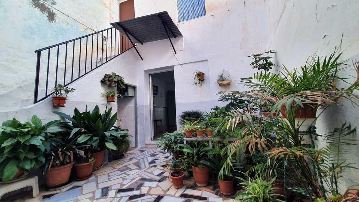 House in Alhaurín el Grande, Andalusia 12143169