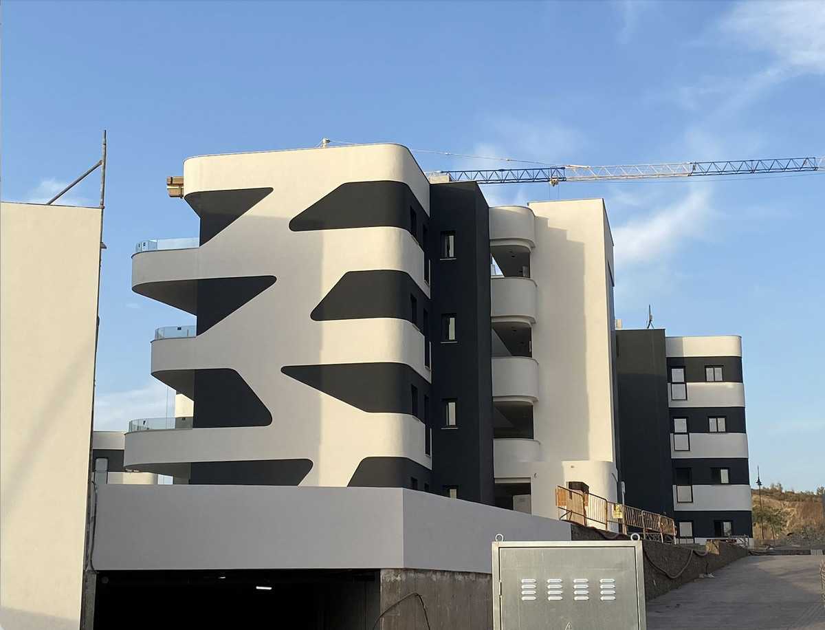 Condominium in Fuengirola, Andalusia 12143352