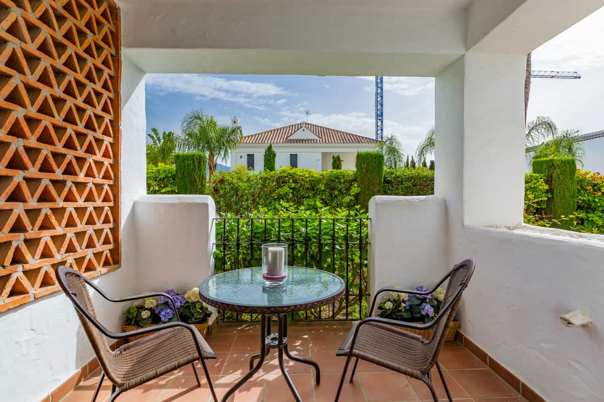 Condominio nel San Pedro de Alcantara, Andalusia 12143372
