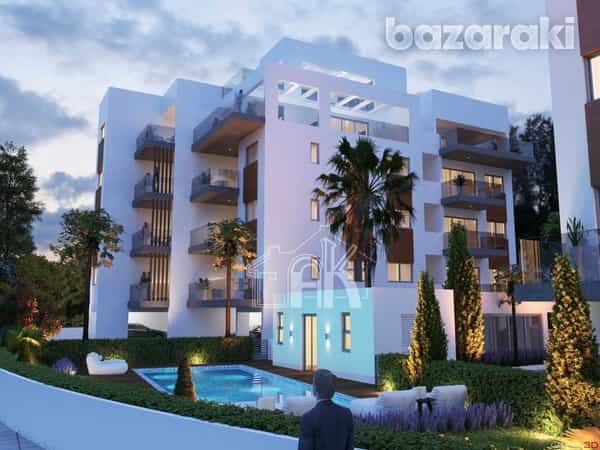 Condominium in Agios Athanasios, Lemesos 12144002