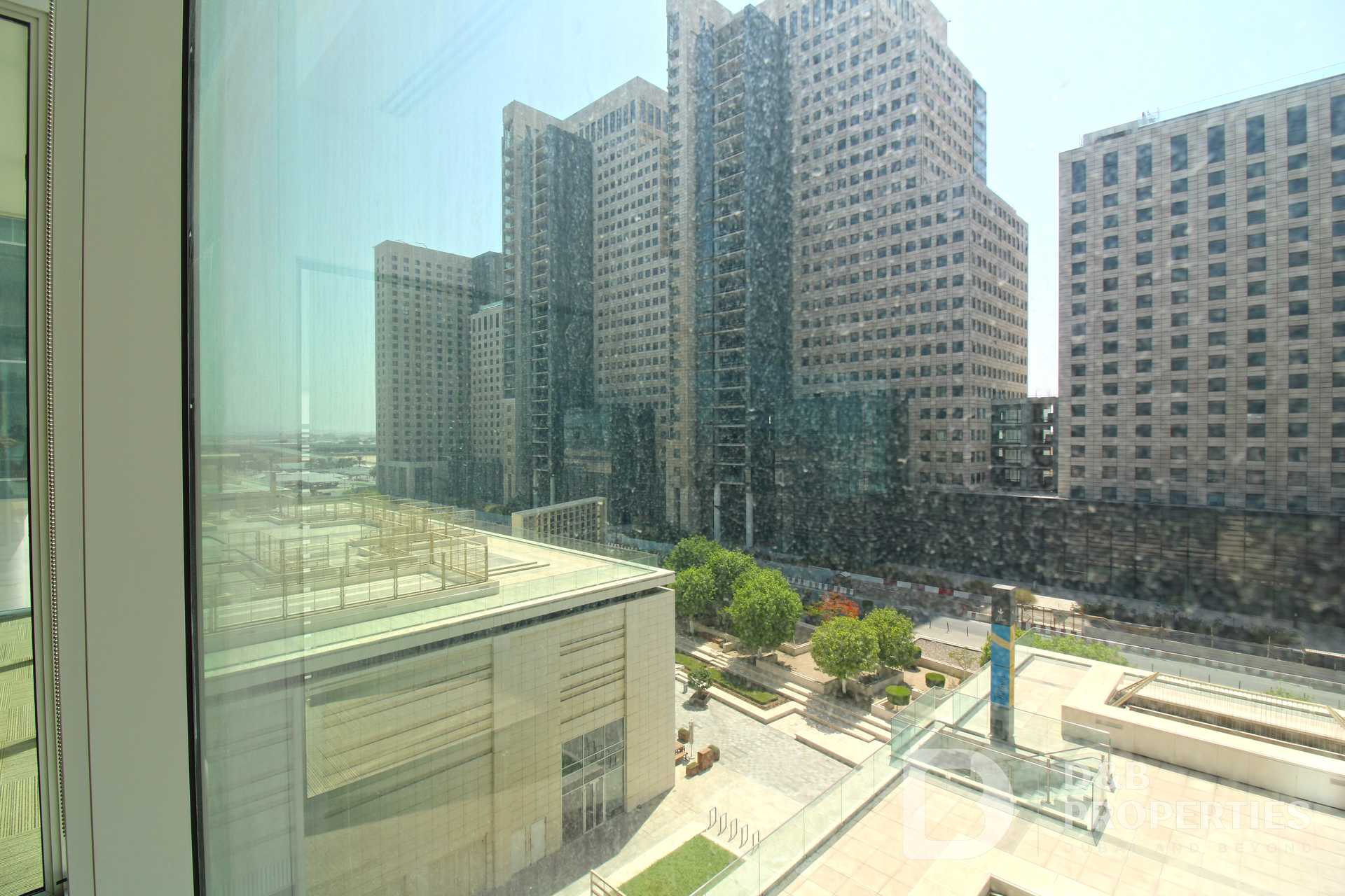 Gabinet w Dubai, Dubai 12144041
