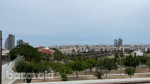 Casa nel Limassol, Lemesos 12144107