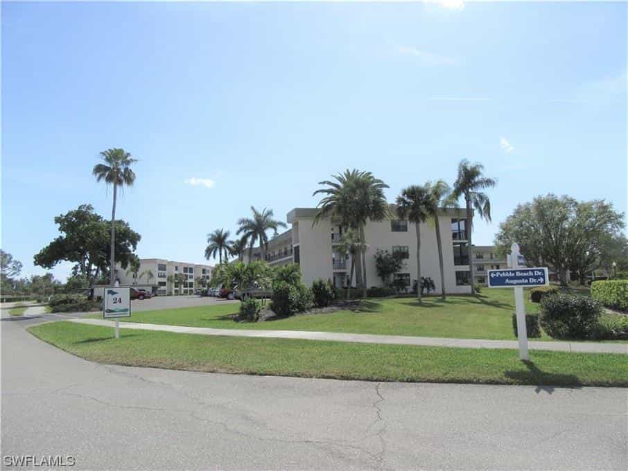 Condominium in Villas, Florida 12144146