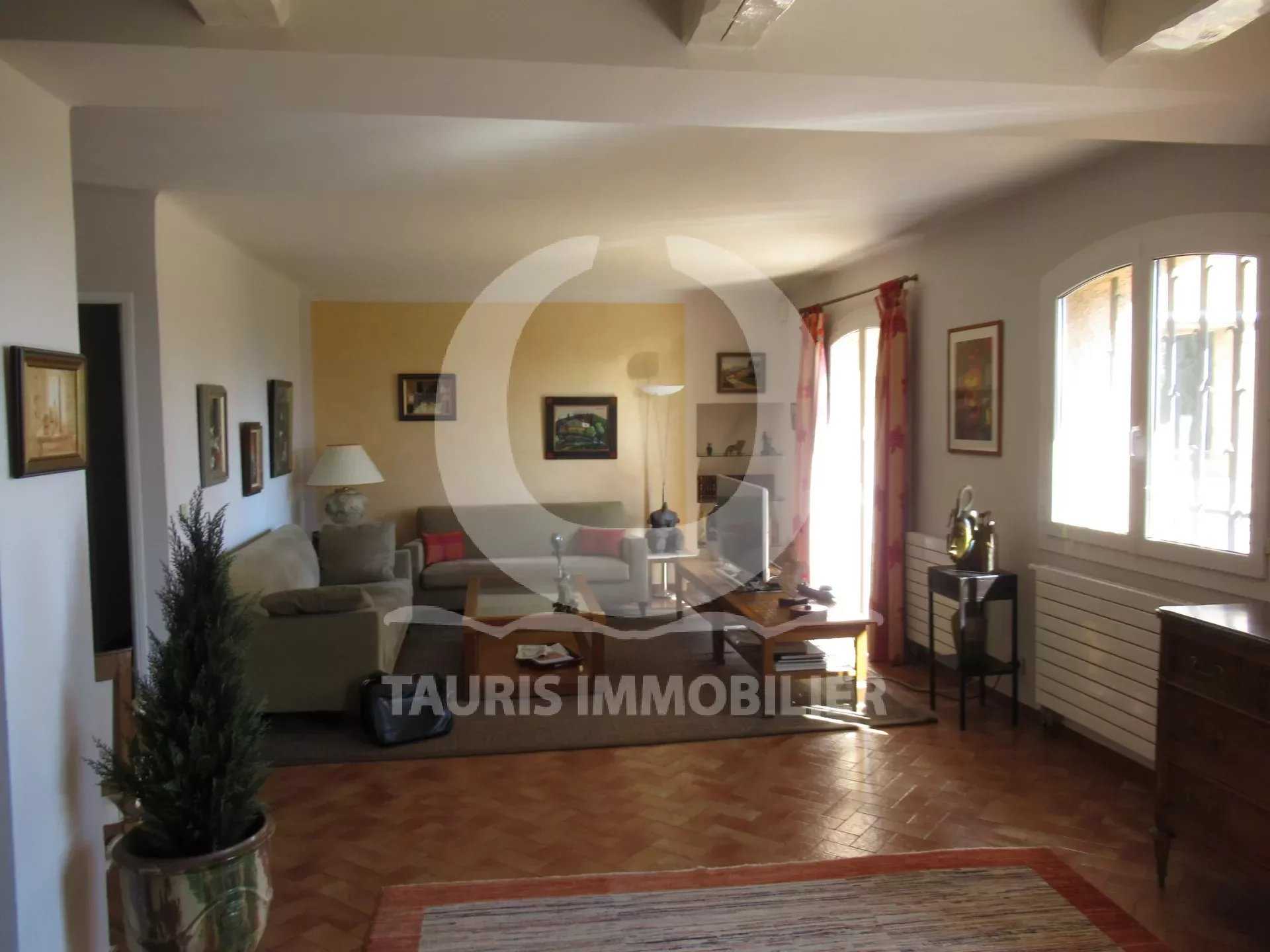 casa no La Ciotat, Provença-Alpes-Costa Azul 12144250