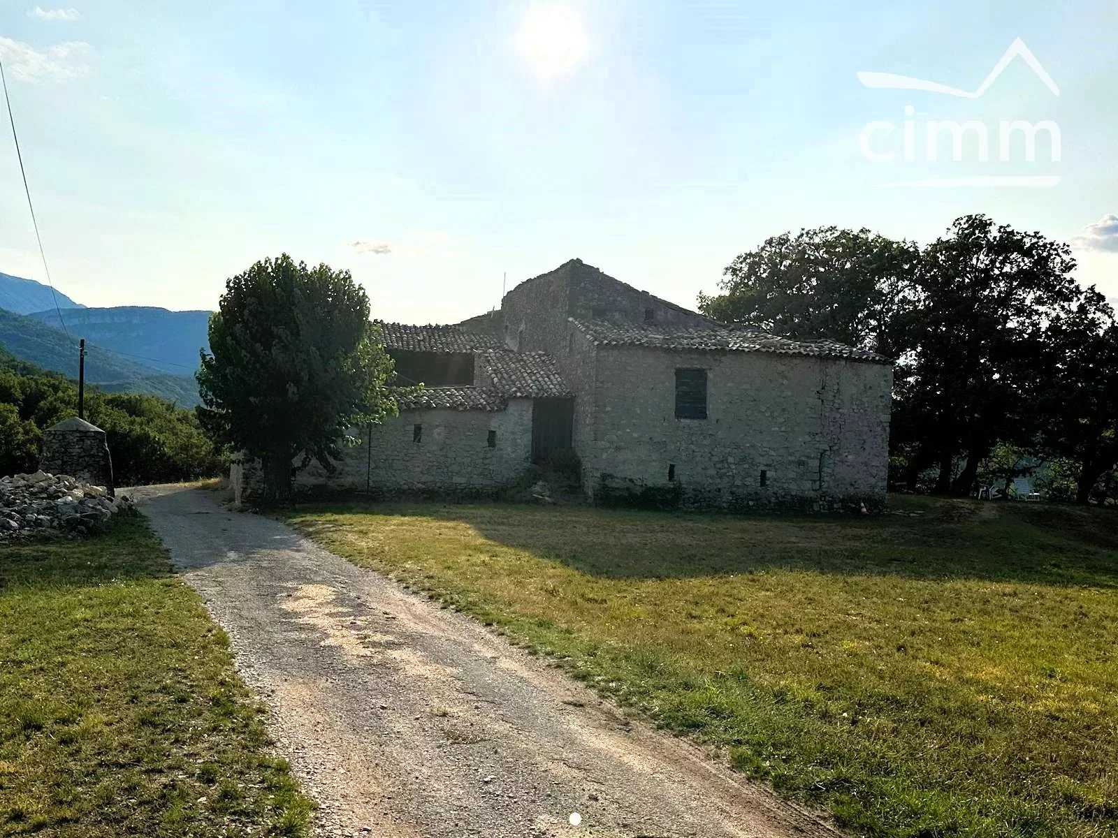 σπίτι σε Bevons, Alpes-de-Haute-Provence 12144255