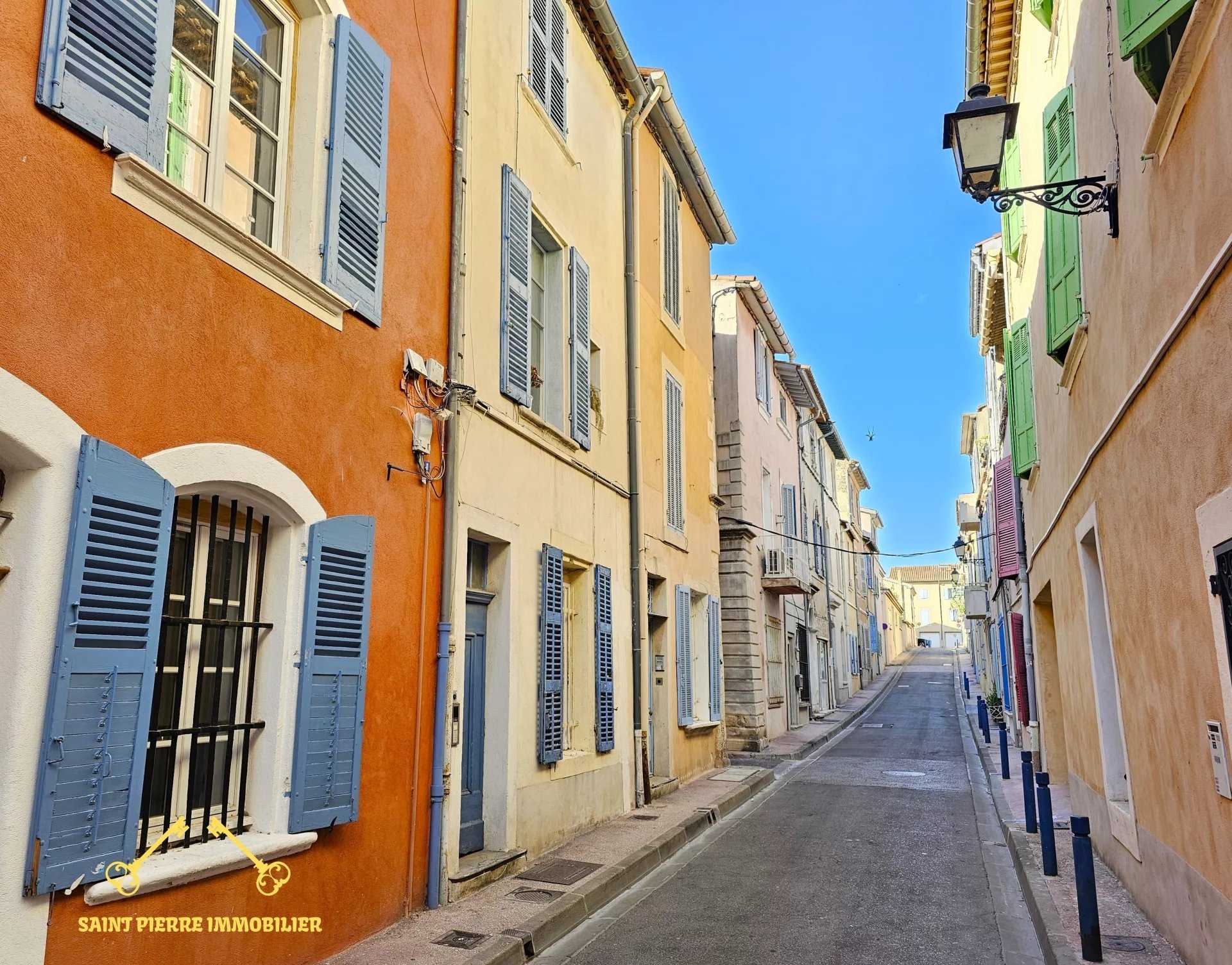 Andet i Martigues, Provence-Alpes-Cote d'Azur 12144270