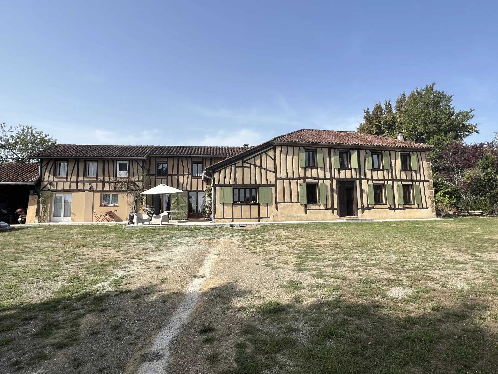 House in Arblade-le-Haut, Occitanie 12144297