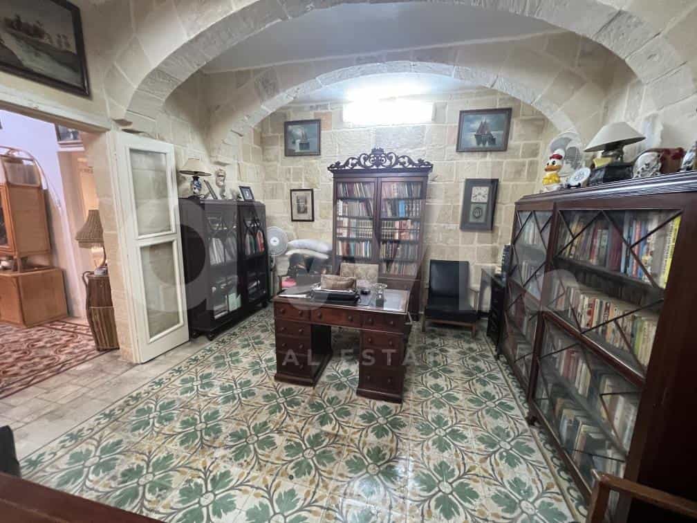 House in Valletta,  12144502
