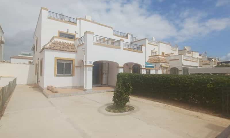 rumah dalam Torrevieja, Valencia 12144531